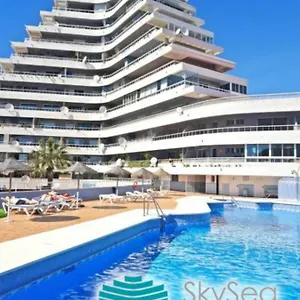 sky-sea-holidays-marina-blue.hotelsinnerja.org/